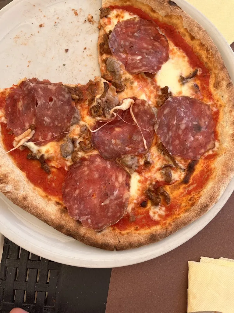 Bianca Bee_Pizzeria Ristorante la Locanda de Mauris_Commezzadura_review