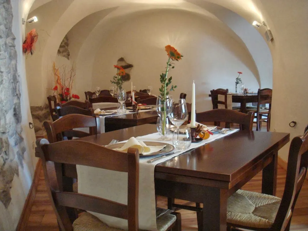 Pizzeria Ristorante la Locanda de Mauris restaurant in Commezzadura