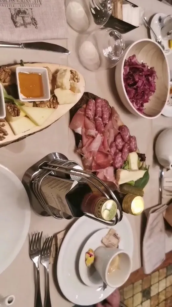 Pizzeria Ristorante la Locanda de Mauris_Commezzadura_slider_image_2