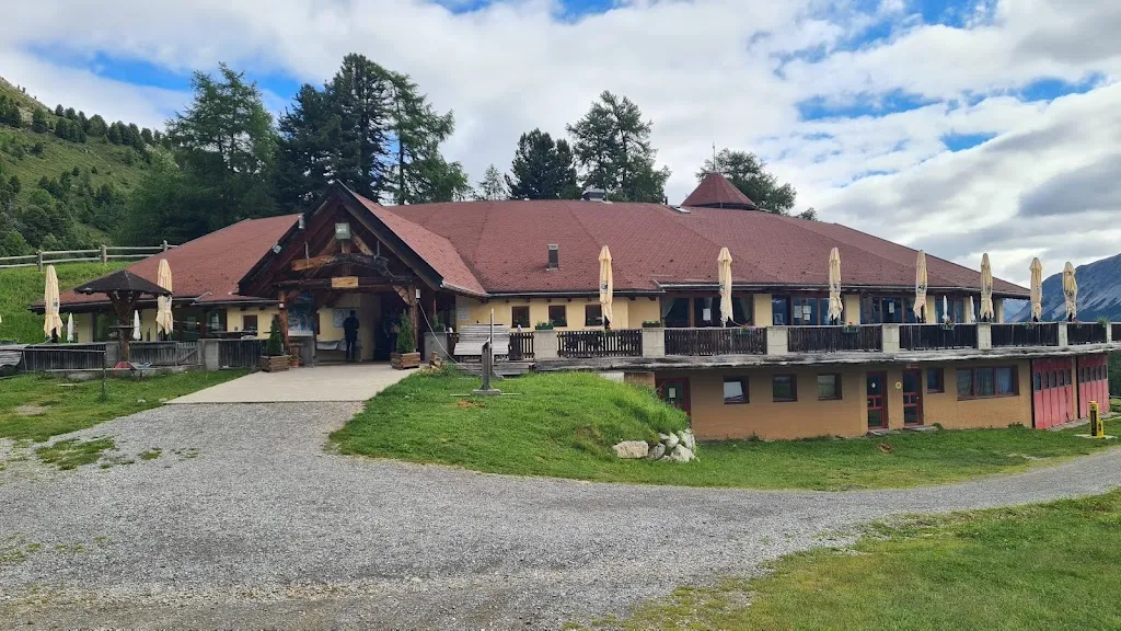 Luka Vizintin_Restaurant Haideralm_Curon Venosta_review