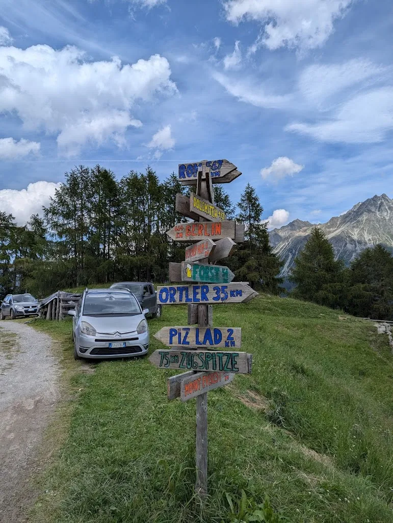 Philipp H._Rescher Alm_Curon Venosta_review