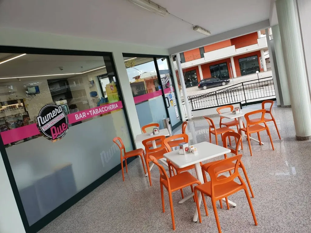 Numero 2, Castellalto - IQOS PARTNER_Castelnuovo Vomano_slider_image_3