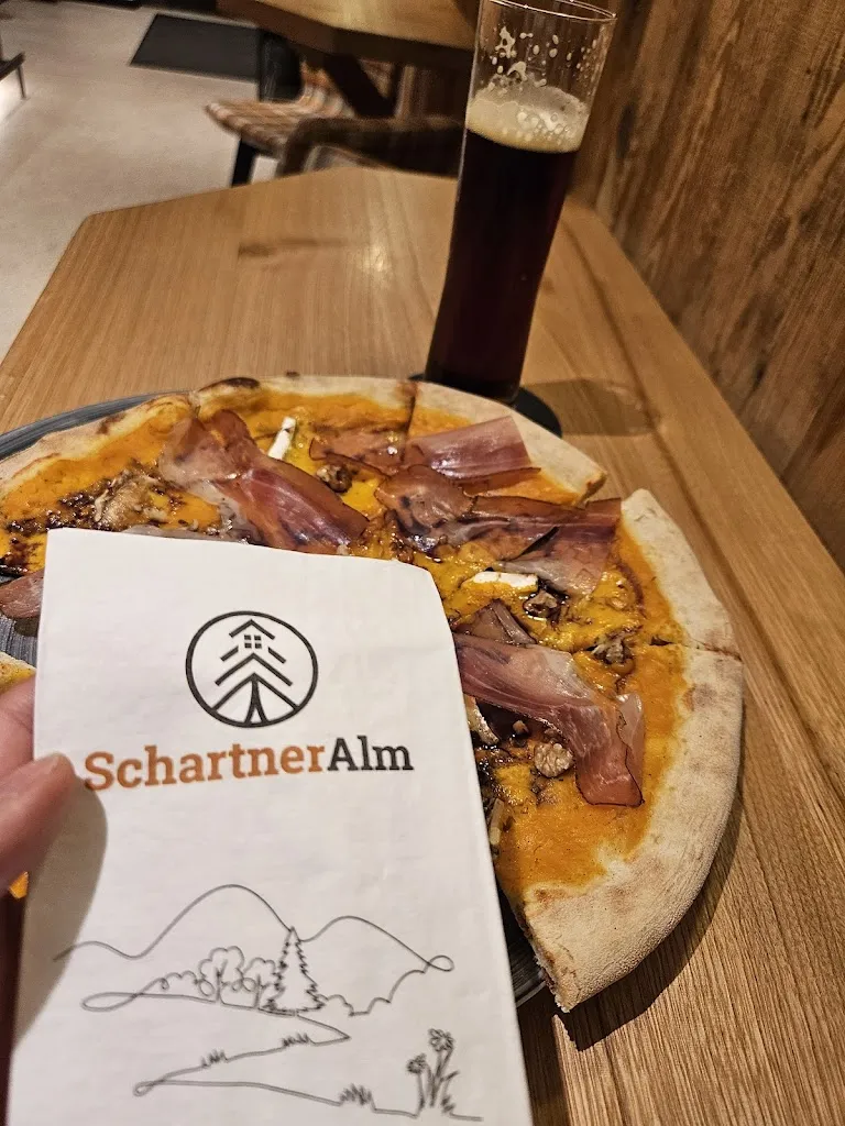 PIZZERIA Schartner Alm_Collalbo_slider_image_3