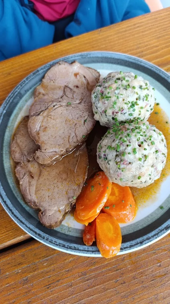 Lena Marie Hahn_Restaurant Gasthof Pemmern_Collalbo_review