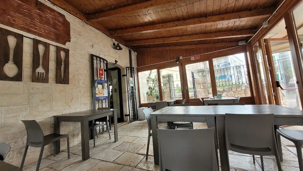 Stanisław Kotecki_Friends Caffè_Locorotondo_Bewertung