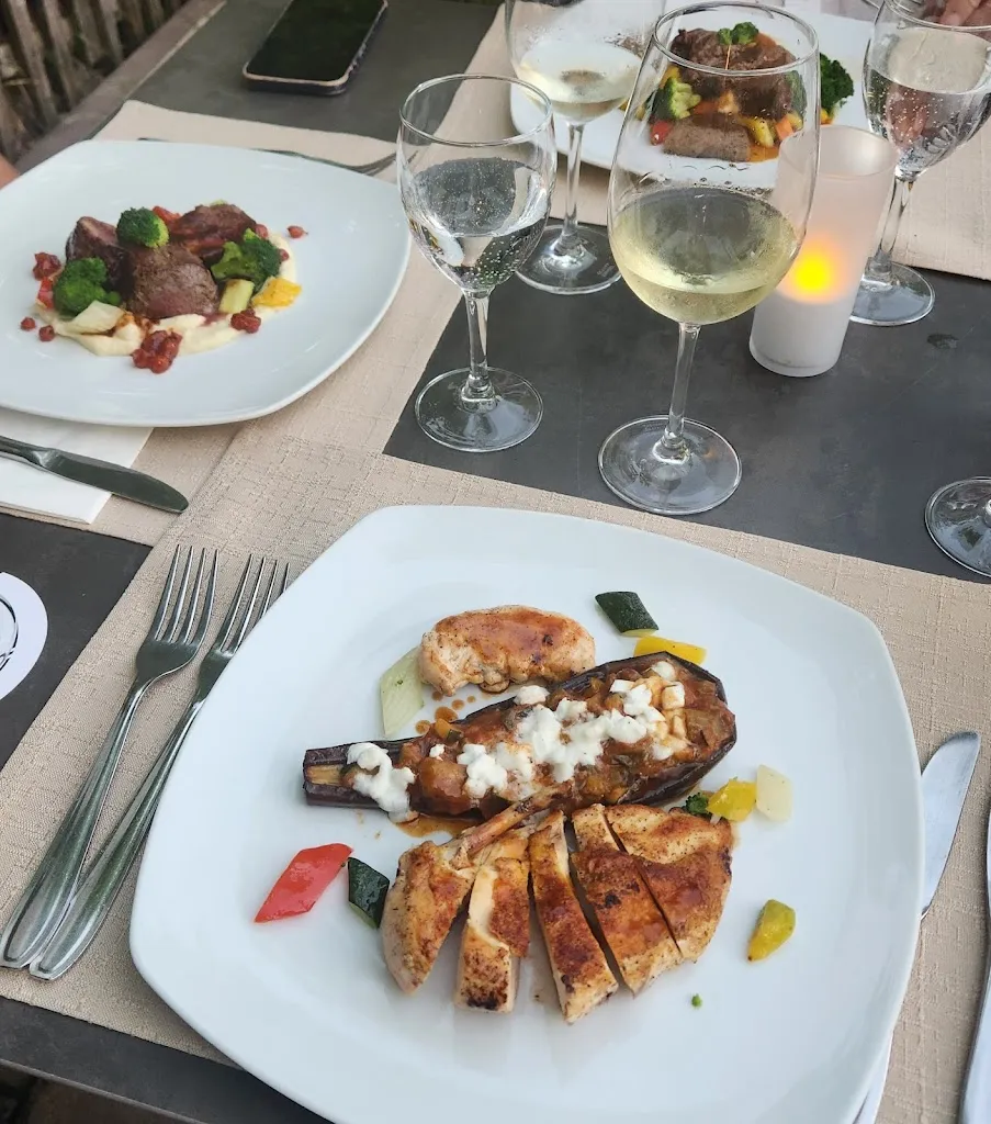 Mikaila Bloomfield_Am Gleis_Collalbo_recensione