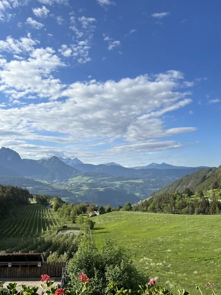 Jul Lymarenko_Haidgerberhof_Collalbo_review