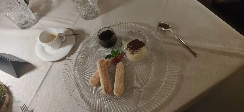 Menu_Pippos Mountain Lodge Suites, Dining & Farm_Collalbo_image_5