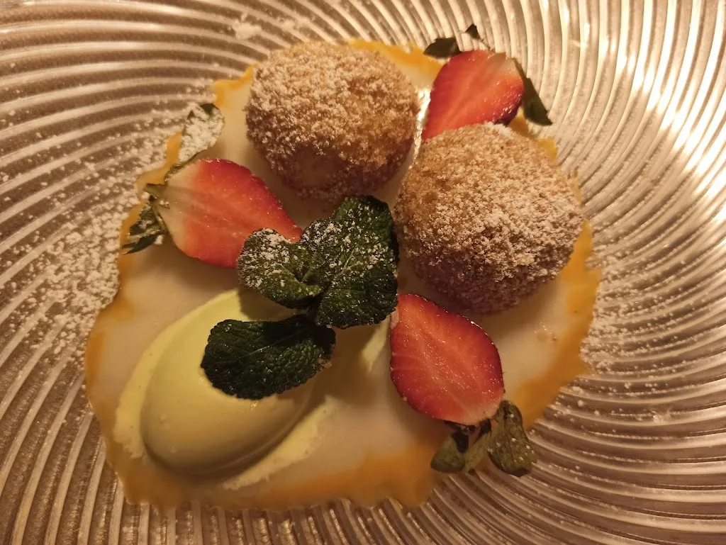 Menu_Pippos Mountain Lodge Suites, Dining & Farm_Collalbo_image_6