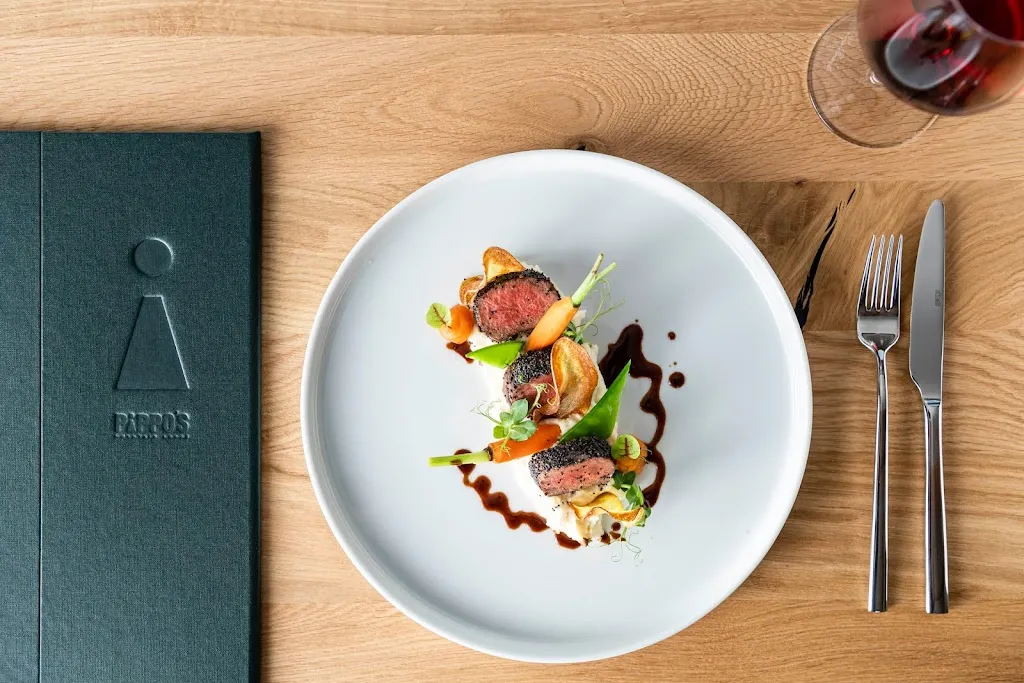 Pippos Mountain Lodge Suites, Dining & Farm_Collalbo_slider_image_3