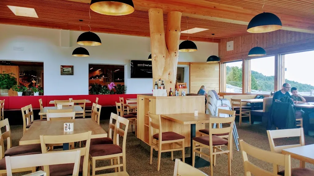 Unterhornhaus restaurant in Collalbo