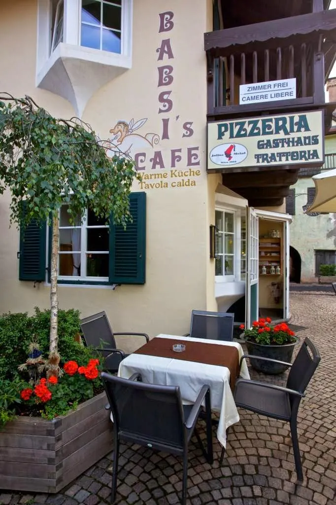 Babsi - Restaurant Pizzeria_Collalbo_slider_image_1