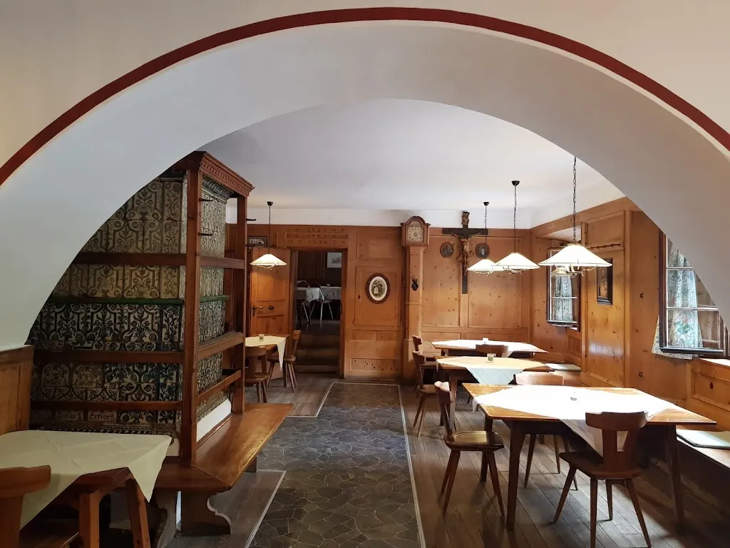 Gasthof Alte Post restaurant in Collalbo