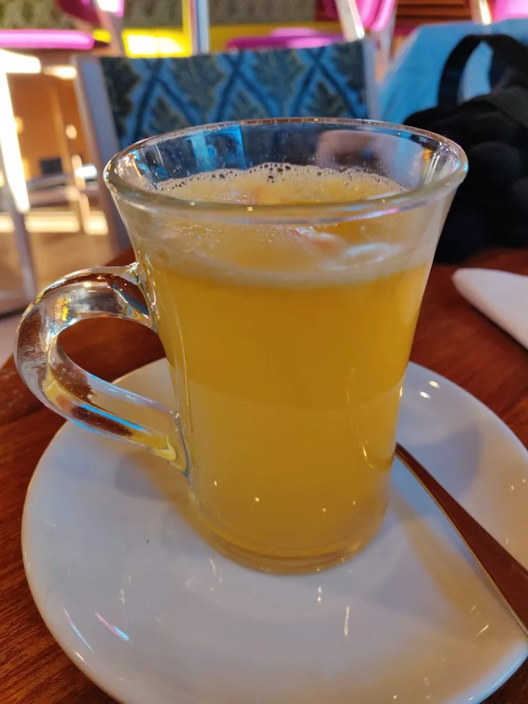 Menu_ZENTRAL Café Restaurant_Collalbo_immagine_6