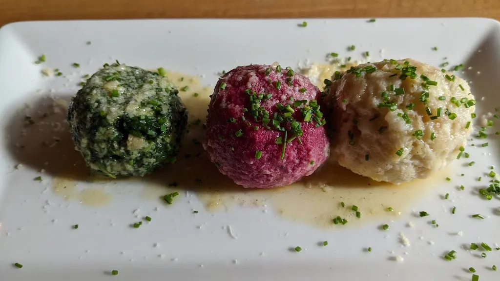 Menu_ZENTRAL Café Restaurant_Collalbo_immagine_9