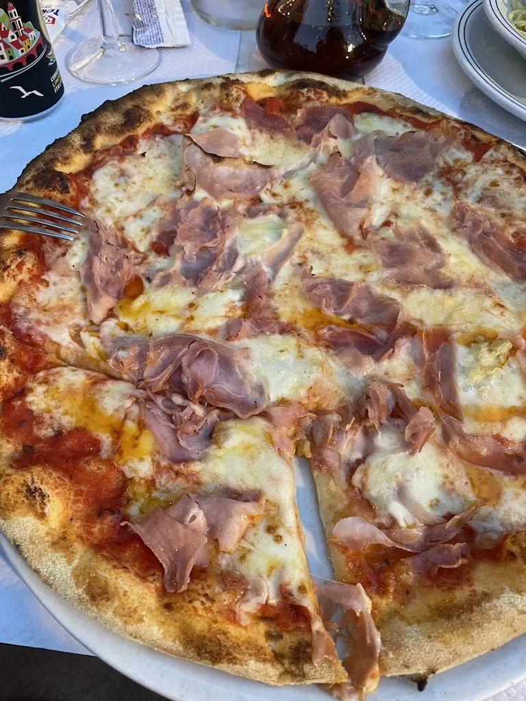 Josef Nalbant_Pizzeria La Lanterna_Daiano_review