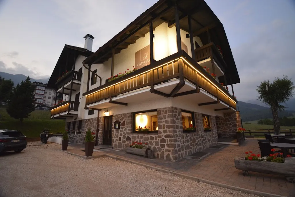 Tony A._Garni Edy_Daiano_review