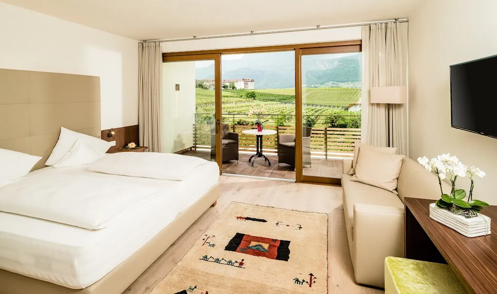 Hotel Restaurant Girlanerhof_Cornaiano_slider_image_2