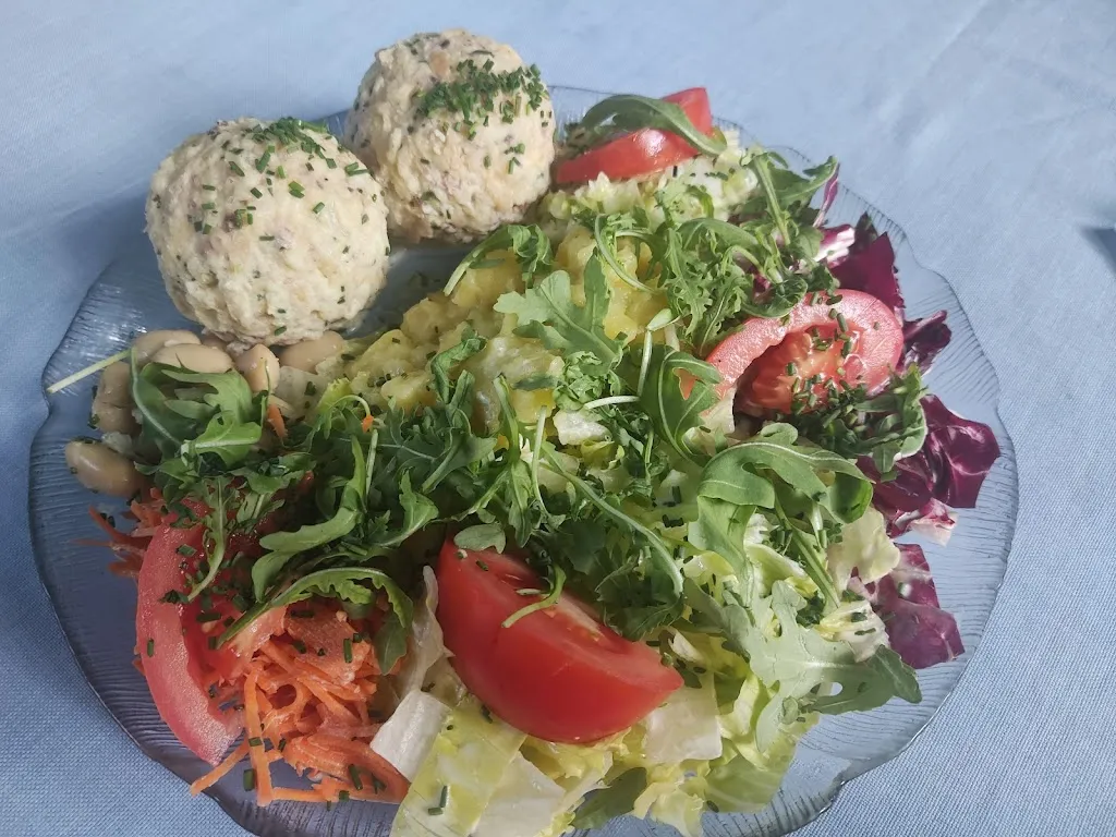 Elke Müller_Hotel Restaurant Zum Falken_Cornaiano_review