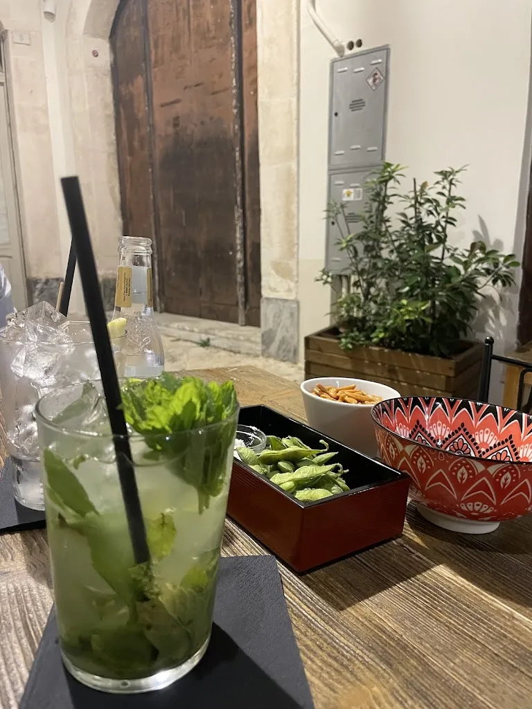 Natascha Heijboer_Zero, Cocktail bar - Izakaya_Locorotondo_review