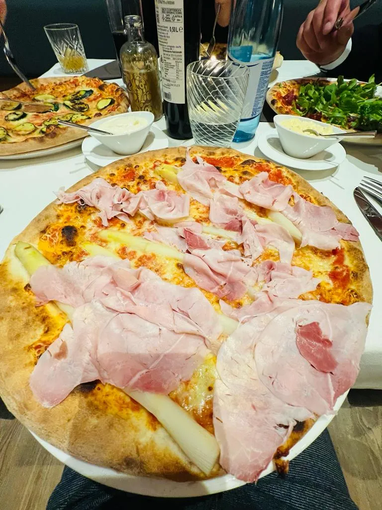 Bartek Sycz_Restaurant Pizzeria Pfeffermühle_Cornaiano_Bewertung