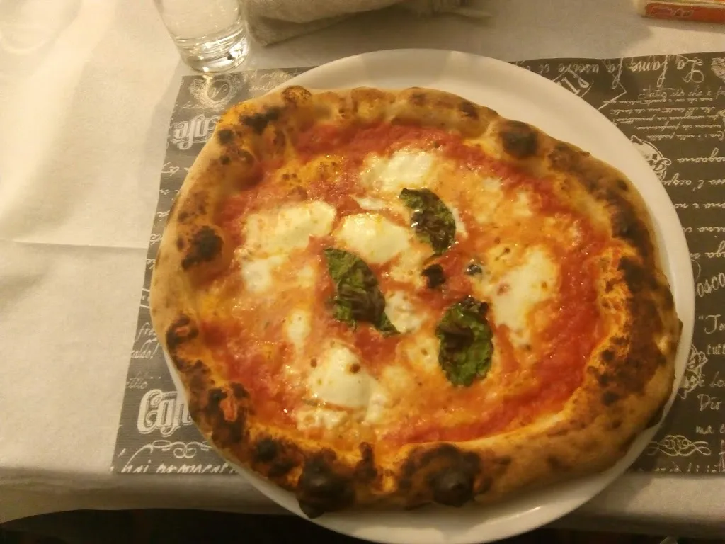 Menu_Restaurant Café Pizzeria Julia_Cornaiano_image_5