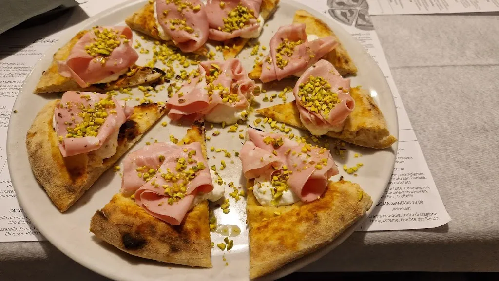 Menu_Restaurant Café Pizzeria Julia_Cornaiano_image_6