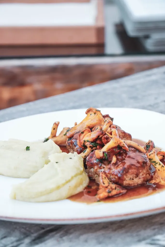 Gasthaus.Osteria Platzegg_Cornaiano_slider_image_2