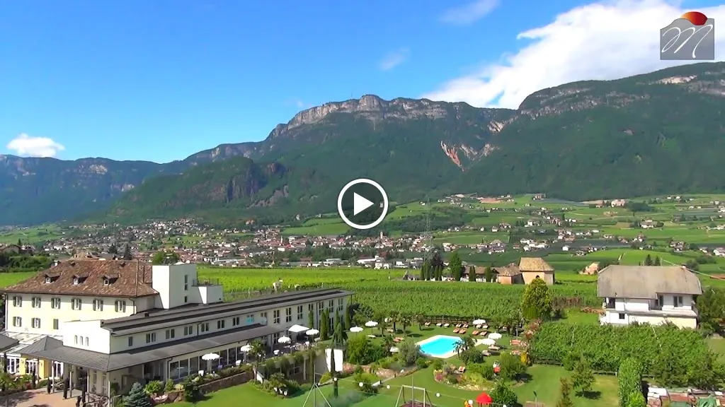 Hotel Mandelhof_Cornaiano_slider_image_2