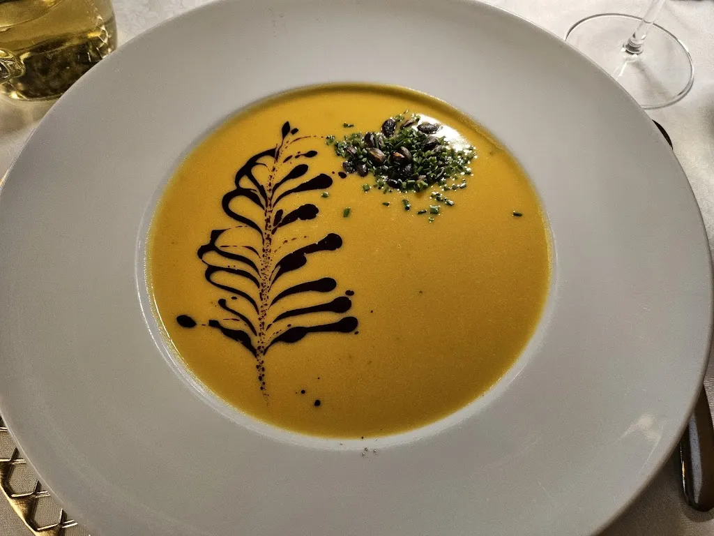 Rufina Goefron_Paulser Hof_Cornaiano_review