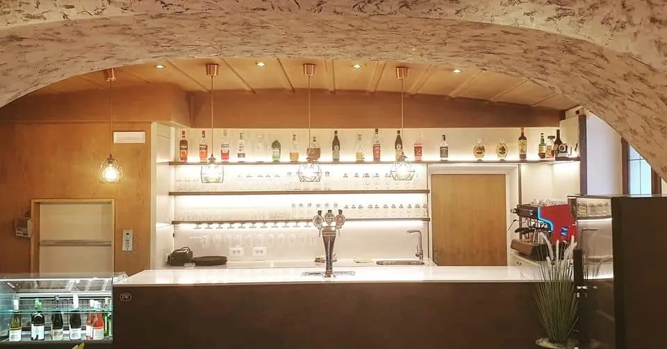 Weisses Rössl restaurant in Cornaiano