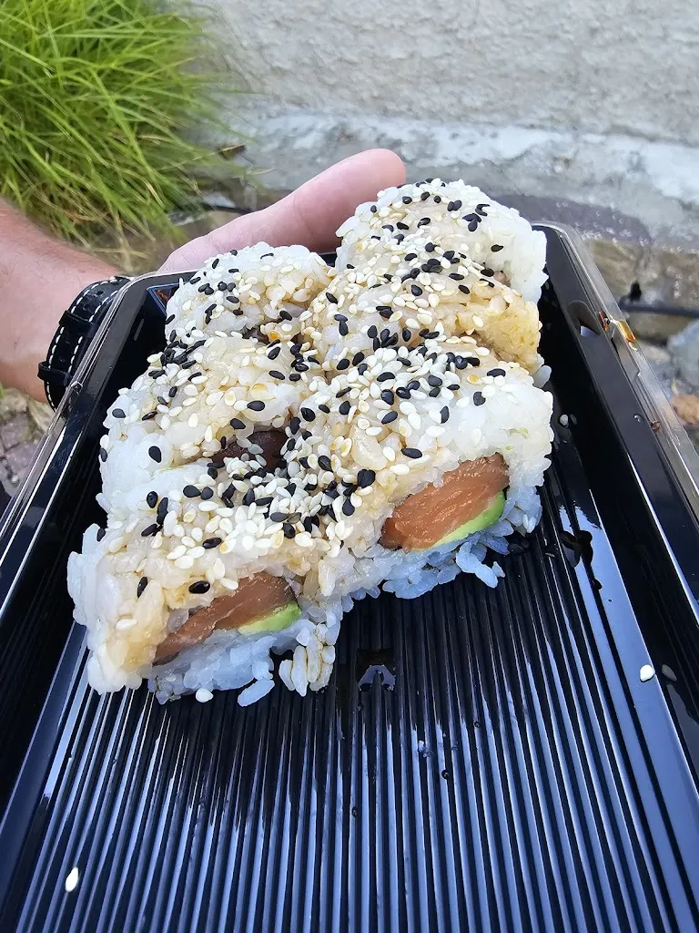 Karin Meier_Love poke & sushi_Cornaiano_review