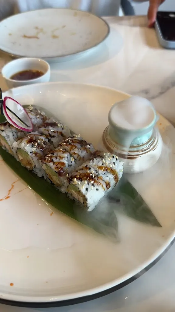 Jacob Morgan_Hôntô Sushi_Locorotondo_review