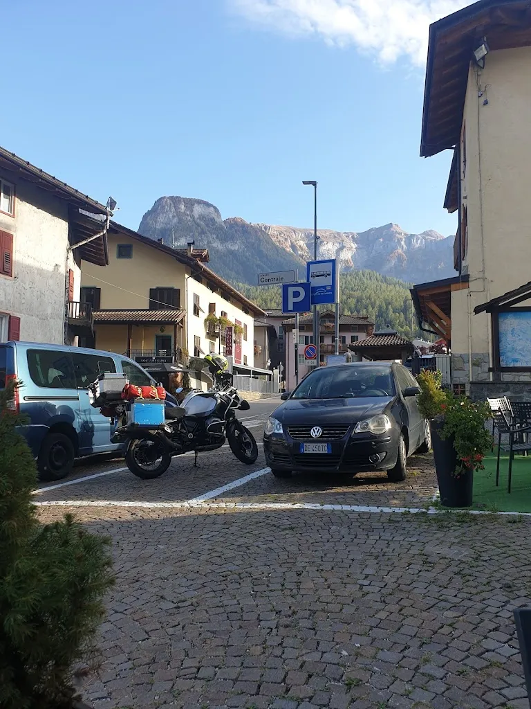 ._Dimaro_slider_image_3