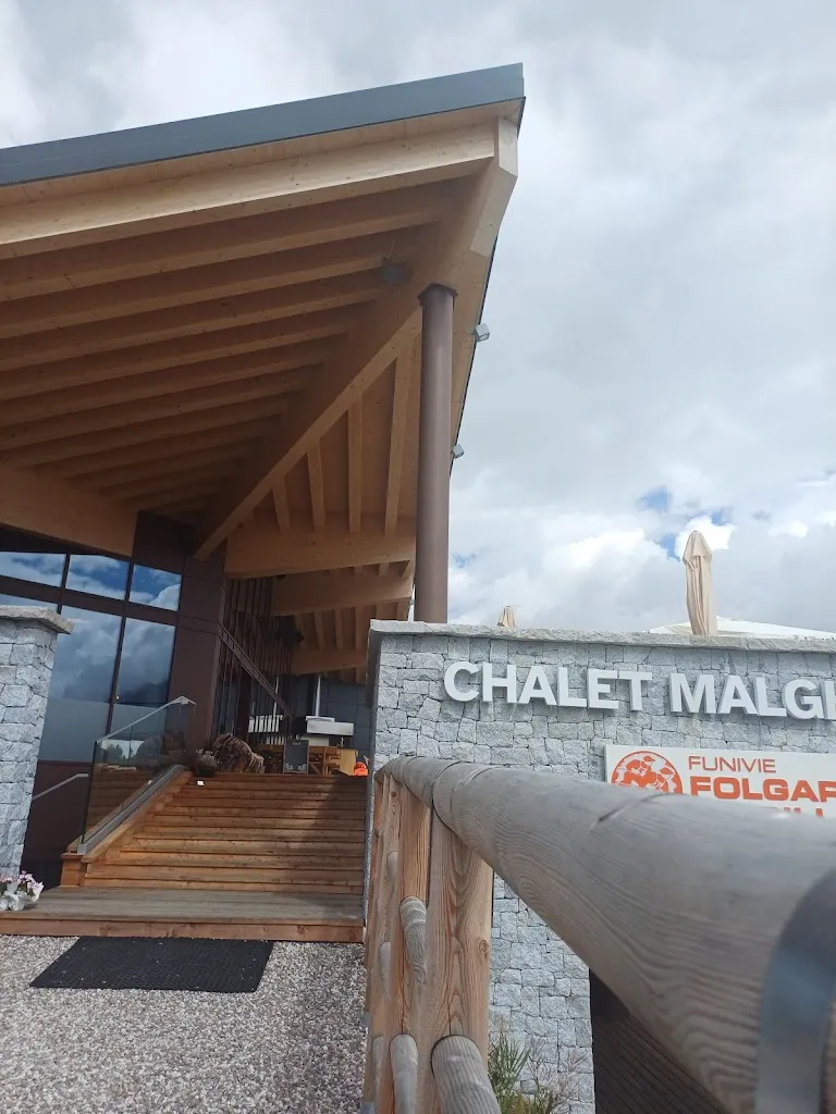 Alessandra Paolucci_Chalet Malghet Aut_Dimaro_recensione