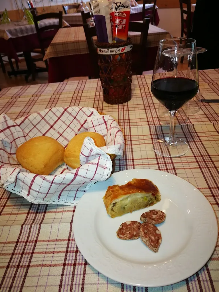 Crina Buta_Ristoro Dolomiti Di Brenta_Dorsino_recensione