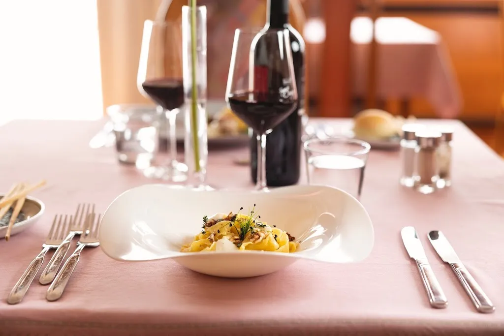 Menu_Castel Mani Restaurant_Dorsino_immagine_4