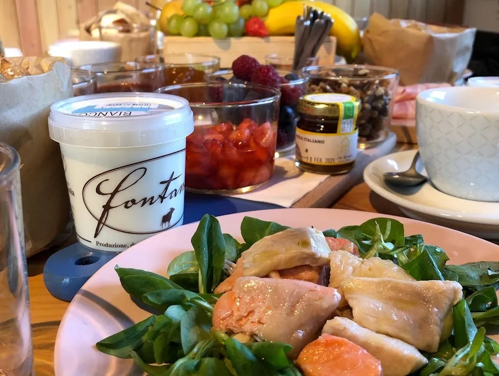 Bistro & Shop Erika_Fiavè_slider_image_3