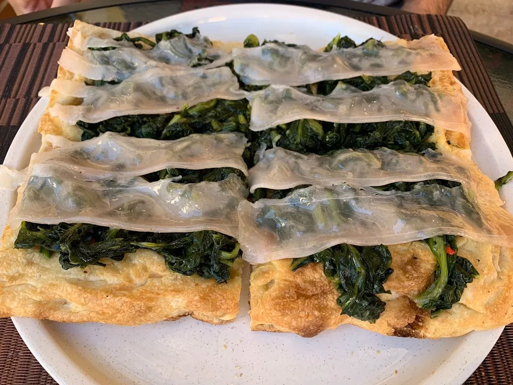 Emil M._Al Contrario_Fiavè_review