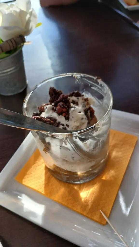 Володимир_Ristorante Sportbar_Falzes_review