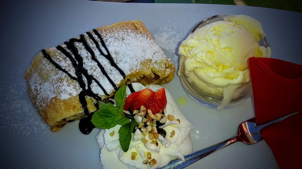 Ssv Pfalzen Kegeln restaurant in Falzes