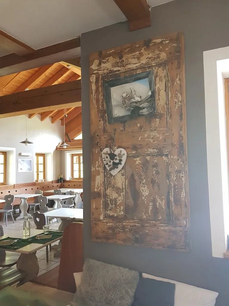 Elisabetta Franceschini_Ristorante Kaserbisn Hitt_Fierozzo_review