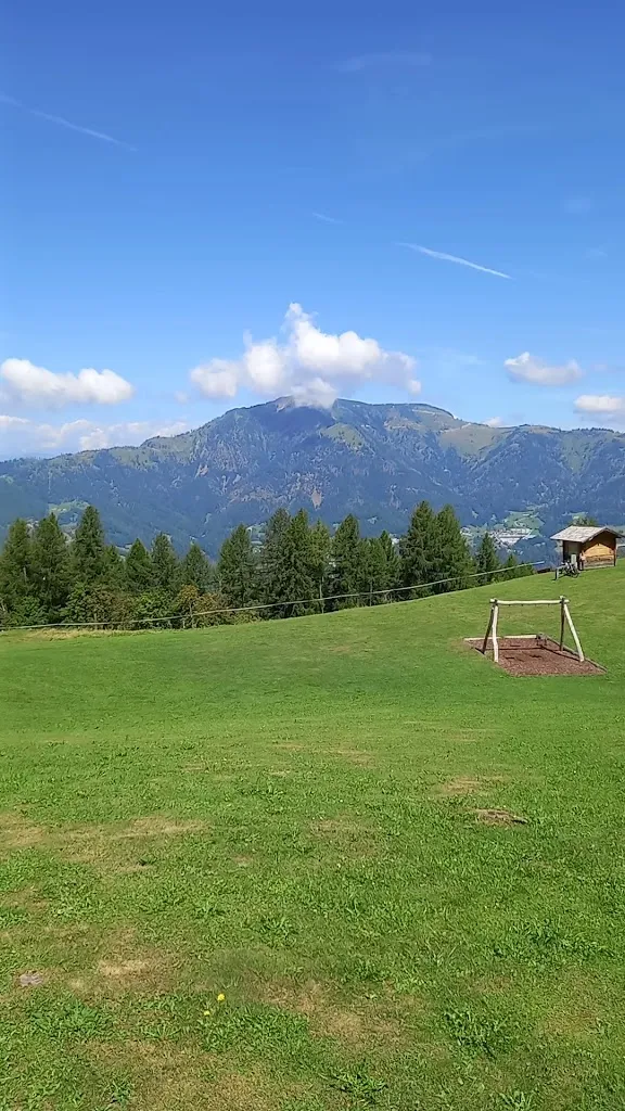 Emm Spitz_Fierozzo_slider_image_2