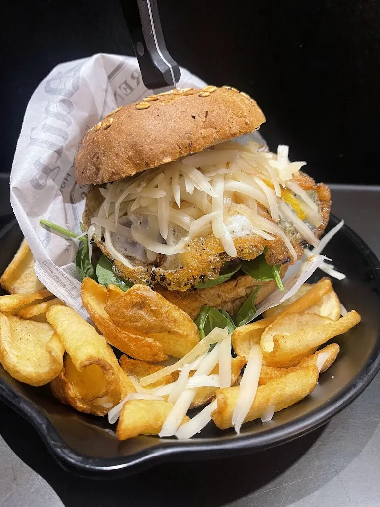 Derwent Rentals_Burger Bistrò 2.0_Fiera di Primiero_review