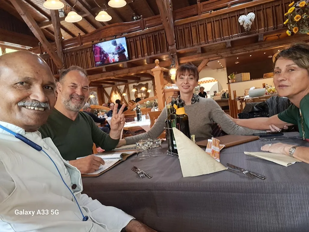 Dr. Jamuna Mishra Guru Ji_Lanterna Verde_Fiera di Primiero_recensione