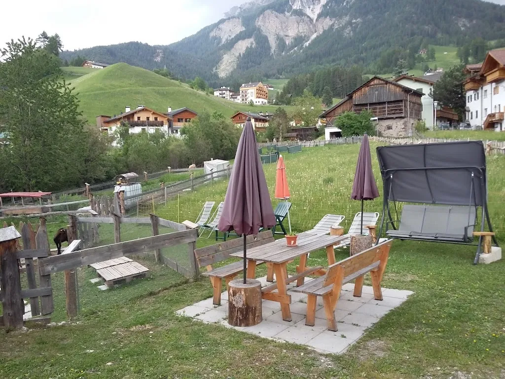 Schlosskeller restaurant in Funes - Villnoess