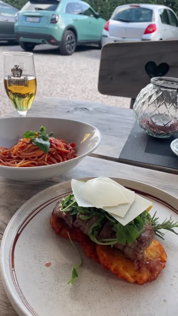 yiktingg_Dreimädelhaus_Funes - Villnoess_review