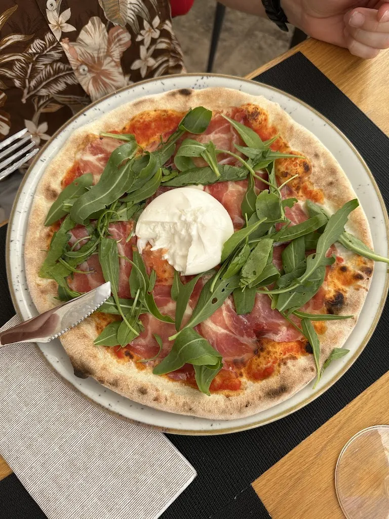 Nina Machová_La Pizzeria_Locorotondo_review