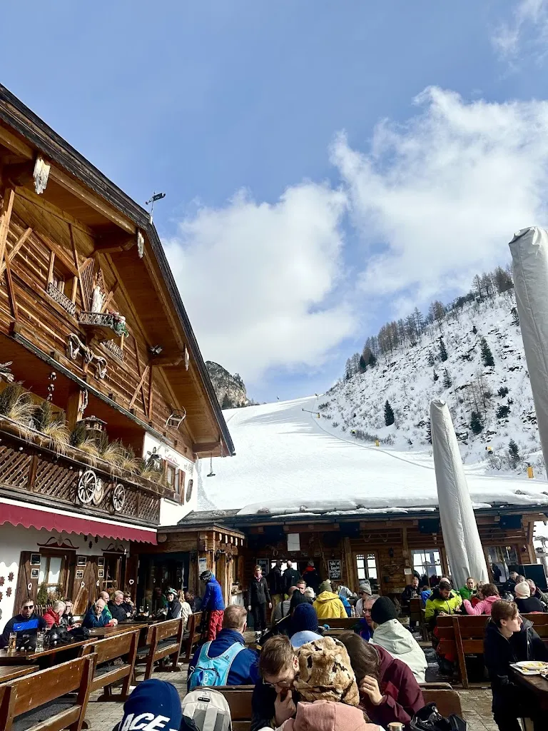 Helen P _Edelweiß-Hütte_Corvara in Badia_recensione