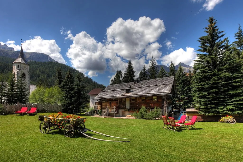 L'Murin Corvara_Corvara in Badia_slider_image_1